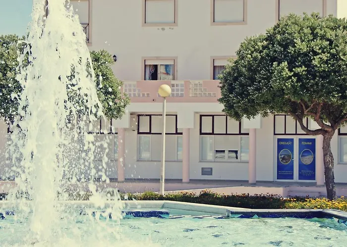 康锁拉考佩德拉马旅馆 招待所 4*